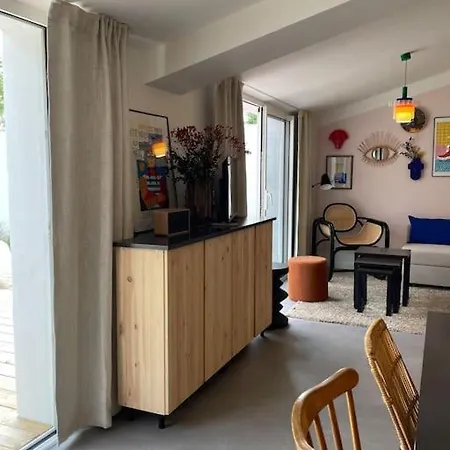 Casa de Férias Chez Claude / Privatif Saint-Jean-de-Monts